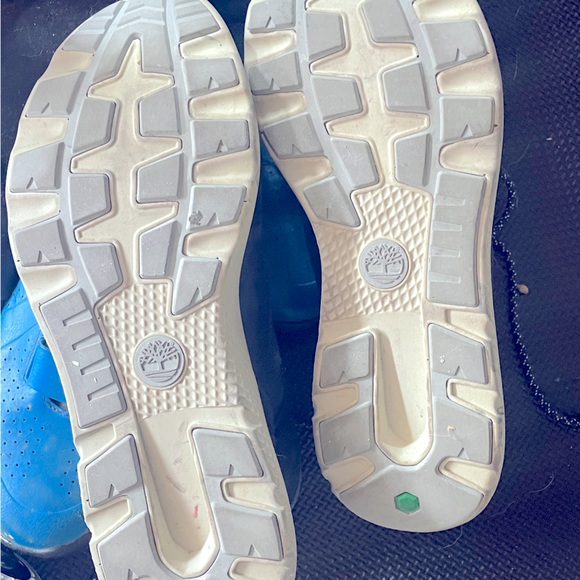 Men’s Timberland Flyroam Leather Hiker Book | EUC - Picture 3 of 4